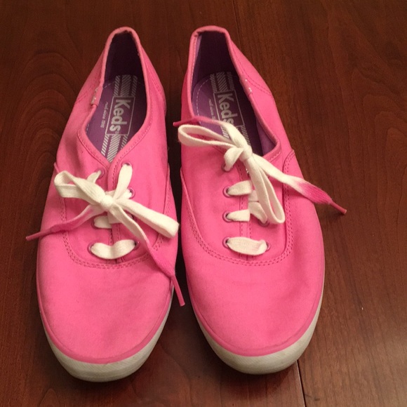 bright pink keds